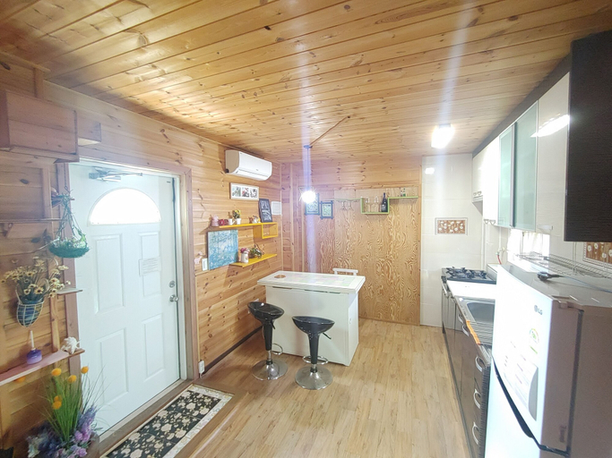 Bathroom 3, Salmon Village Pension, Yangyang