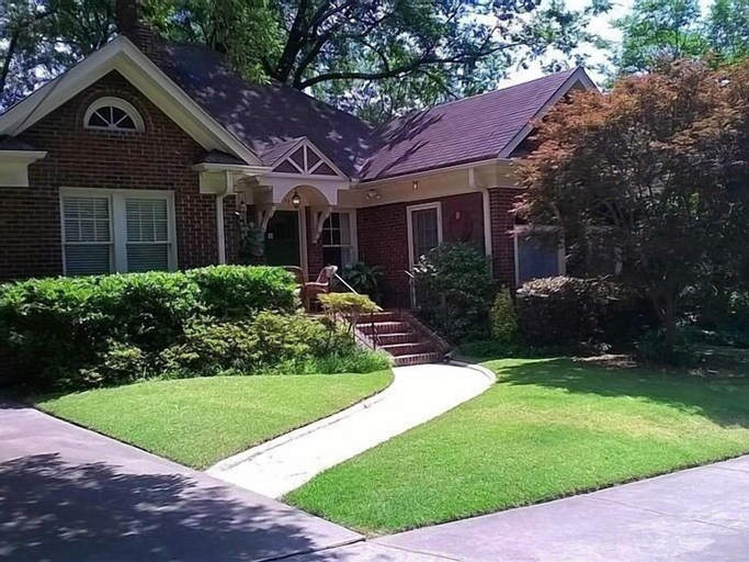 Greenwood Bed and Breakfast, Fulton