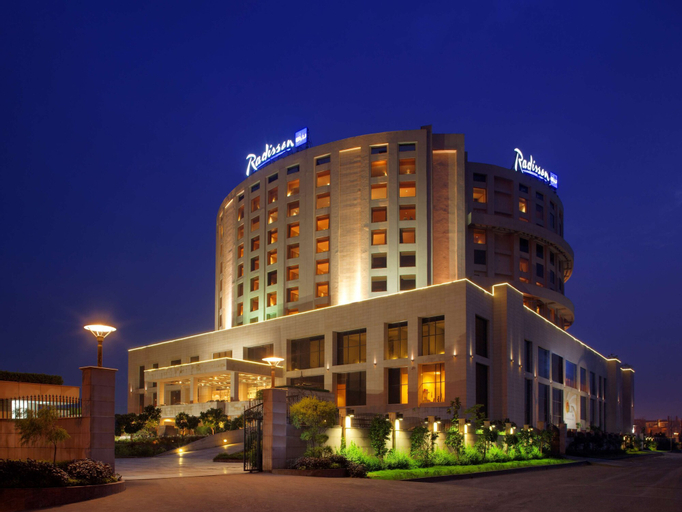 Radisson Blu Hotel New Delhi Dwarka, West