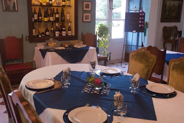 Food & Drinks 5, Le Clos des Cedres b&b, Charente