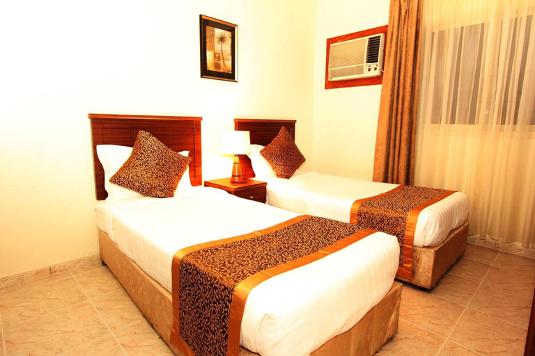 Bedroom 2, Khalifa Tower Hotel Apartments, Al Jubail