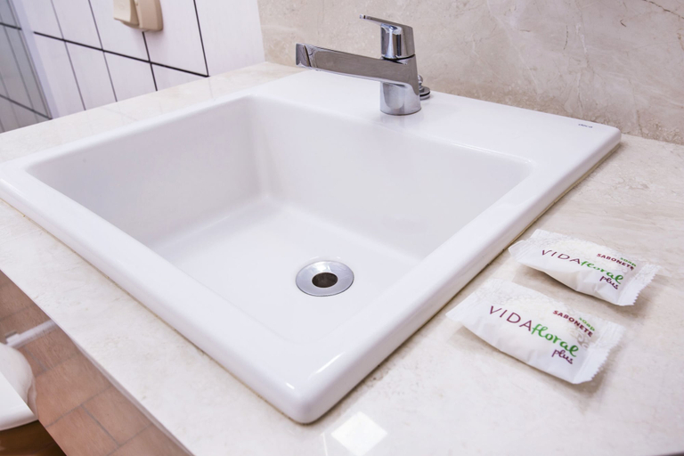 Bathroom 4, Hotel Itapema Meia Praia, Itapema