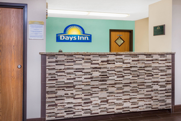 Others 5, Days Inn by Wyndham Charleston, Coles