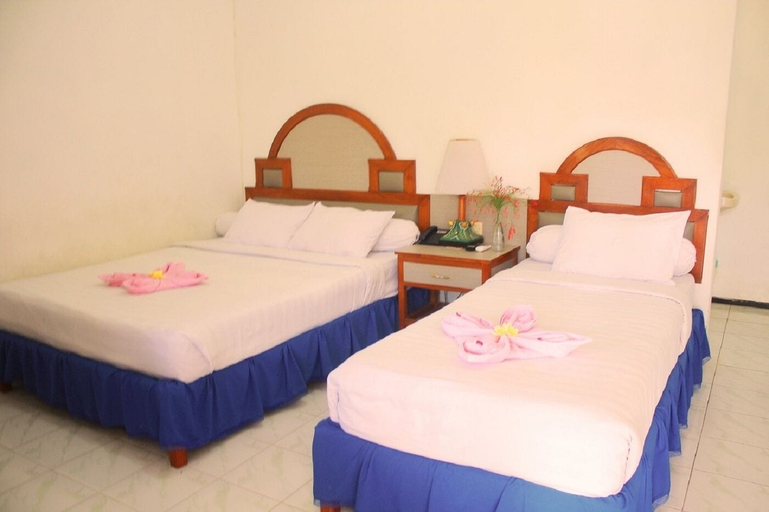 Bedroom 3, Berlian Abadi Hotel by Sinergi, Banyuwangi