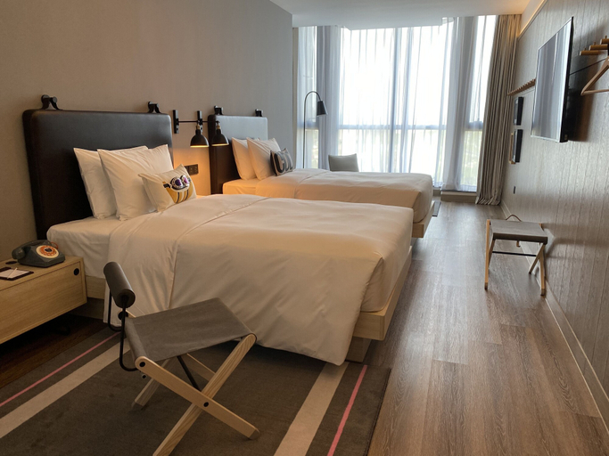 Bedroom 3, Moxy Shanghai Hongqiao NECC, Shanghai