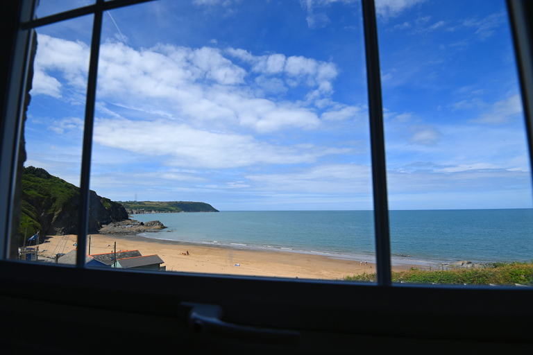 Others 5, Ship Inn, Ceredigion