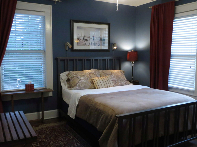 Bedroom, Greenwood Bed and Breakfast, Atlanta
