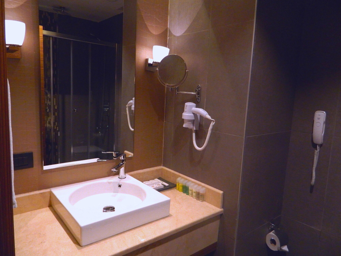 Bathroom 5, The Green Park Kartepe, Kartepe