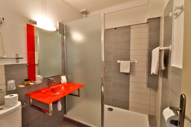 Bathroom 5, Hôtel Le Chardon Bleu, Var