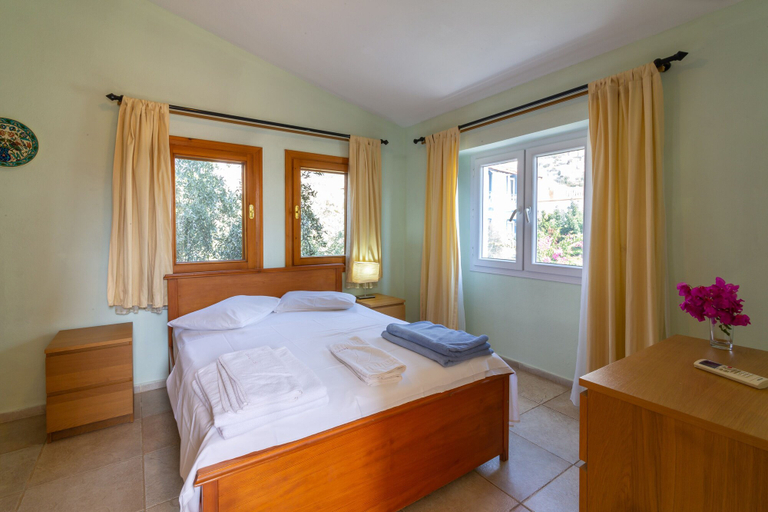 Bedroom 4, Korsan Apartments, Kaş