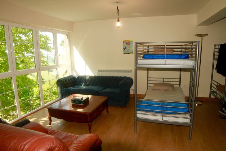 Bedroom 5, Surf Camp San Sebastian Partyhostel, Guipúzcoa