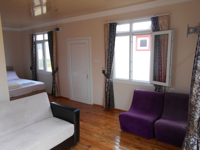 Bedroom 3, Red's Bungalow, Didim