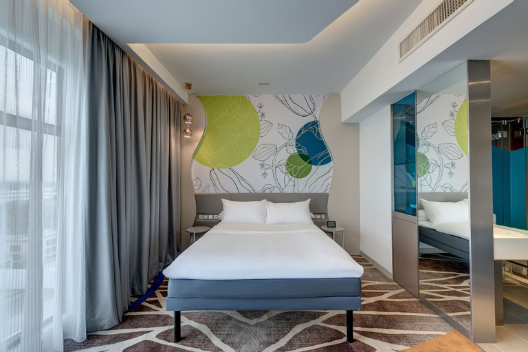 Bedroom 26