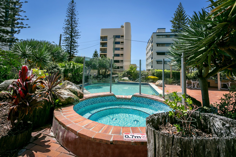 Surfers Beachside Holiday Apartments, Gold Coast