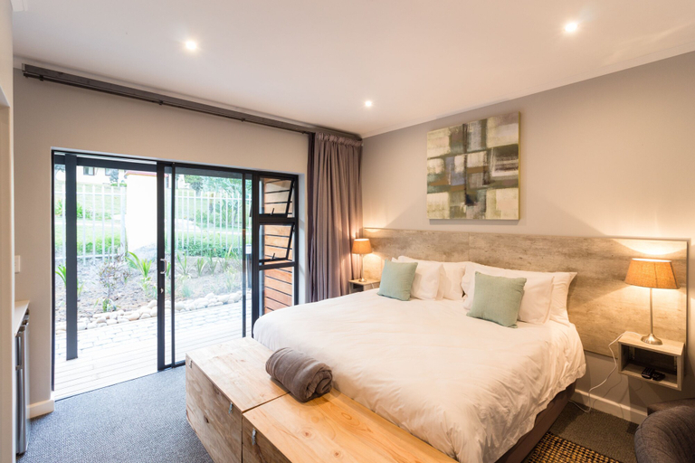 Bedroom 3, The Greens Guest House, Eden