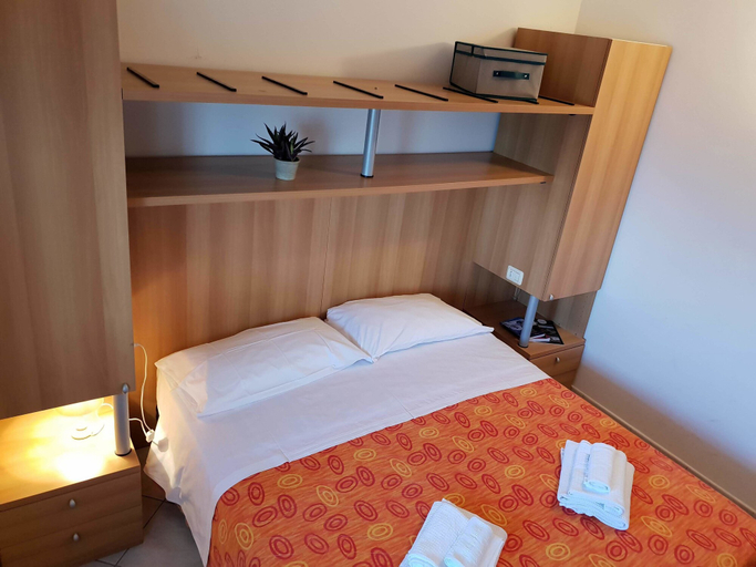 Bedroom 2, Casa-Albergo Tiroasegno, Chieti