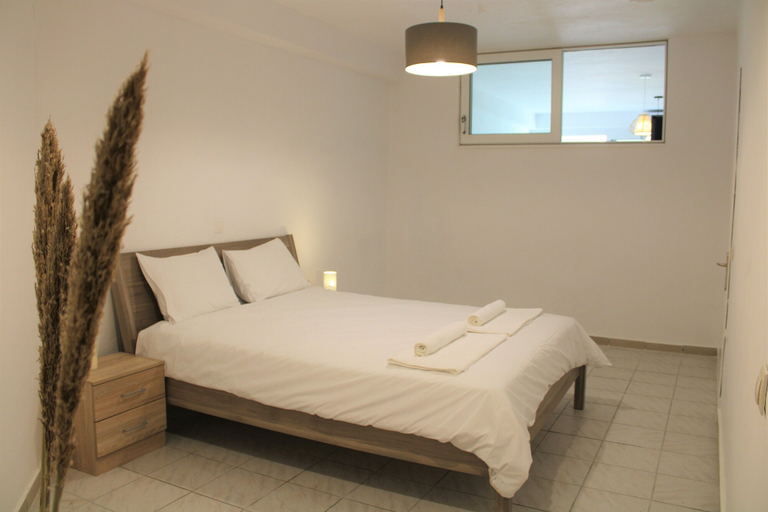 Bedroom 2, Kalamaki Plaza Apartments kalimera, Ionian Islands