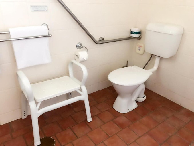 Bathroom 5, Starlight Motor Inn, Roma