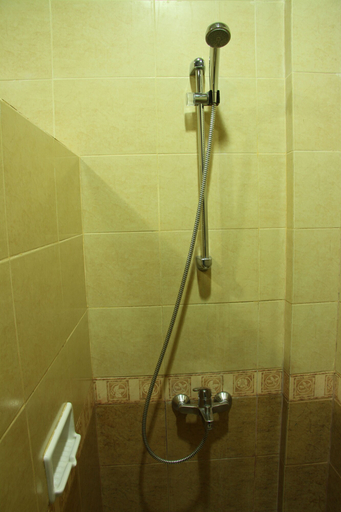 Bathroom 5, Campago Resort Hotel, Bukittinggi