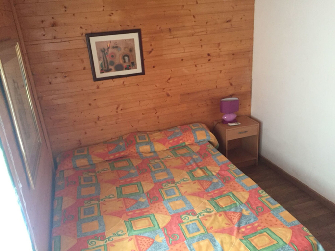 Bedroom 2, Casa romántica bungalows, Tarragona