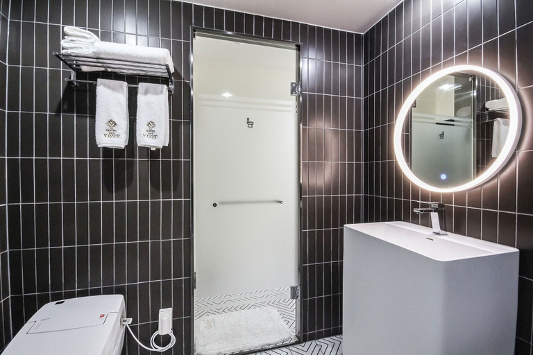 Bathroom 4, Hotel The Vizit Jeonju, Jeonju