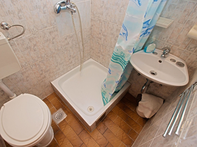 Bathroom 3, Apartment Desanka 668, Medulin
