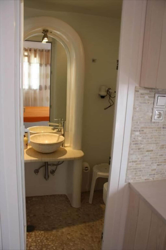 Bathroom 3, Starlight Luxury Studios, South Aegean
