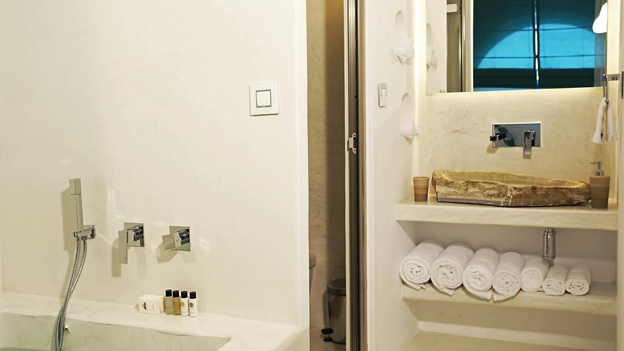 Bathroom 5, Santorini Loft Boutique Apartments, South Aegean