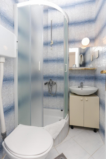 Bathroom 3, Lapad View, Dubrovnik