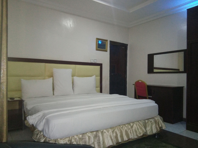Bedroom 2, Viclin Diamond Hotels, AbujaMun