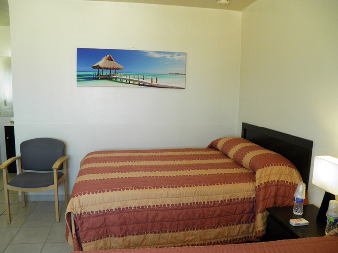 Bedroom 4, Seaside Hotel & Victor's RV Park, Mexicali