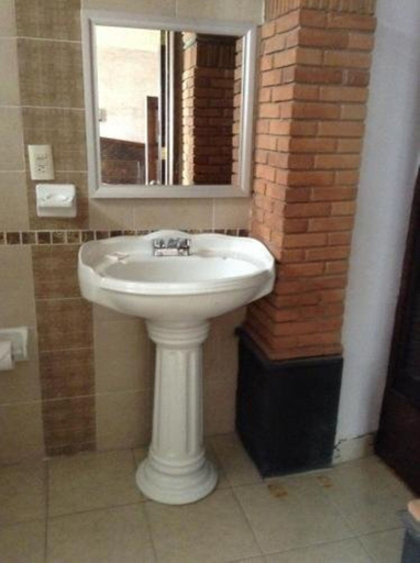 Bathroom 4, Hotel Regis, Uruapan