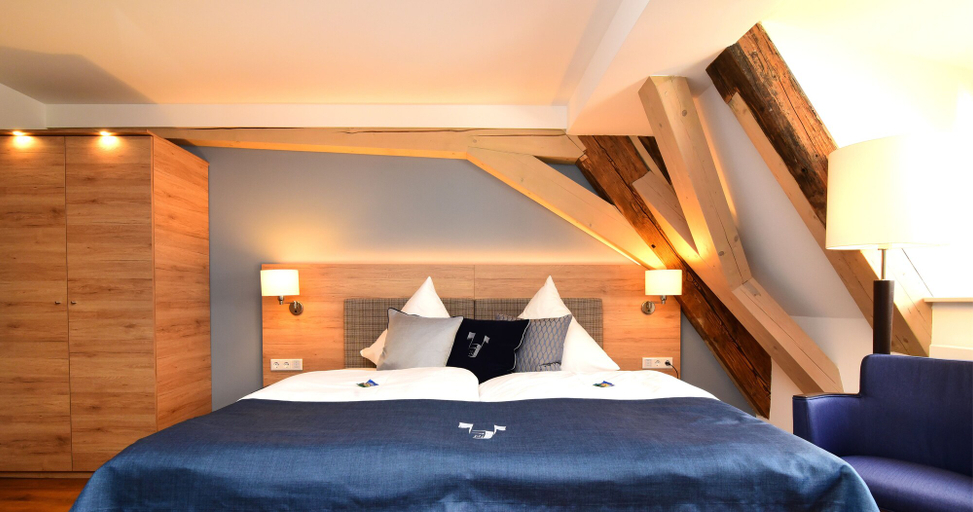 Bedroom 4, Alte Vogtei, Ansbach