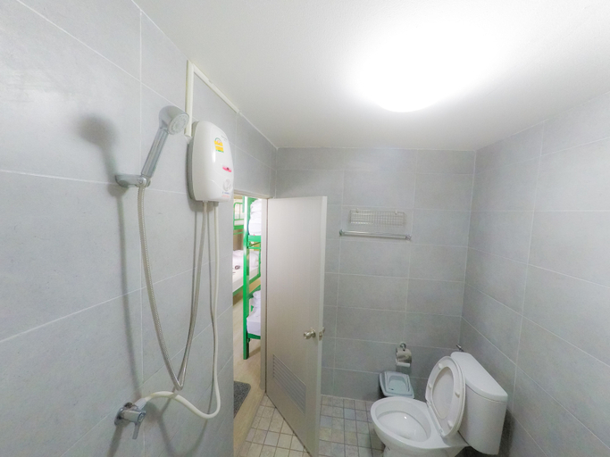 Bathroom 4, The Habitat Hostel Koh Chang, Koh Chang