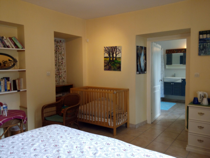 Bedroom 5, Maison du Moulin de la Fleuristerie, Haute-Marne