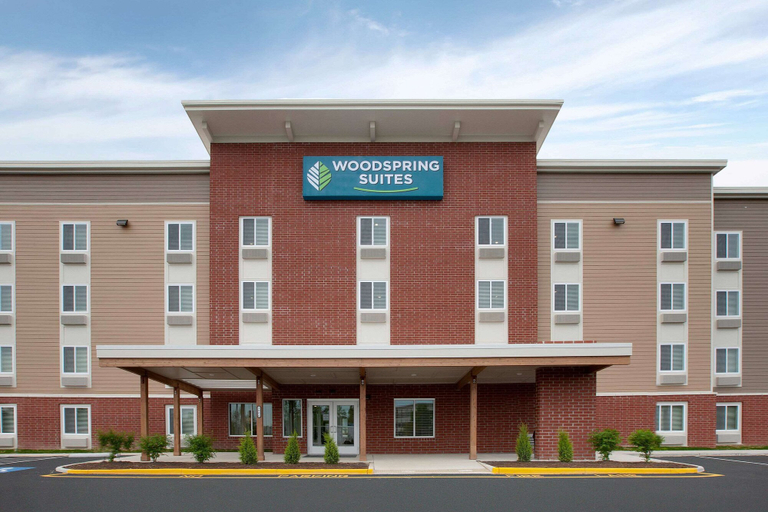 Exterior & Views 1, WoodSpring Suites Quantico, Stafford