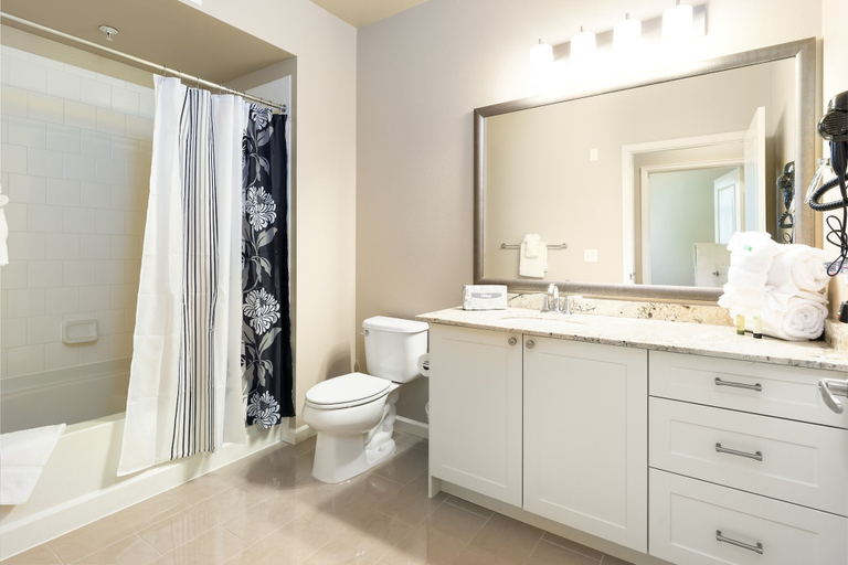 Bathroom 4, Global Luxury Suites Baypointe Station, Santa Clara