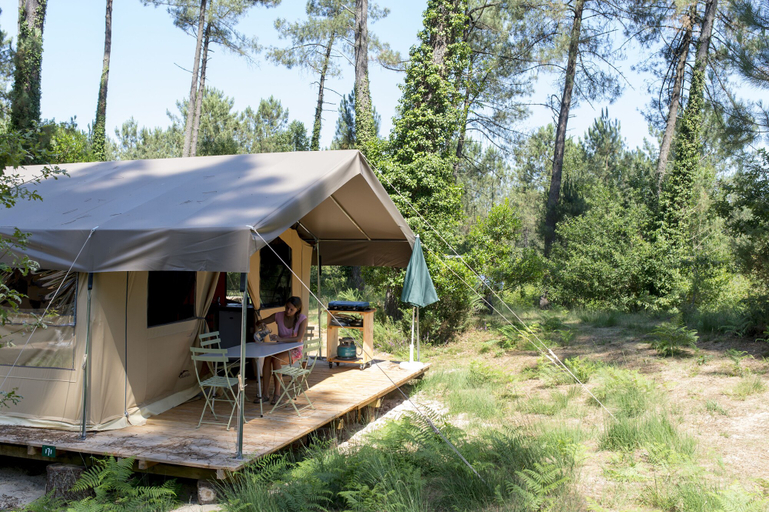 Exterior & Views 2, Huttopia Landes Sud, Landes