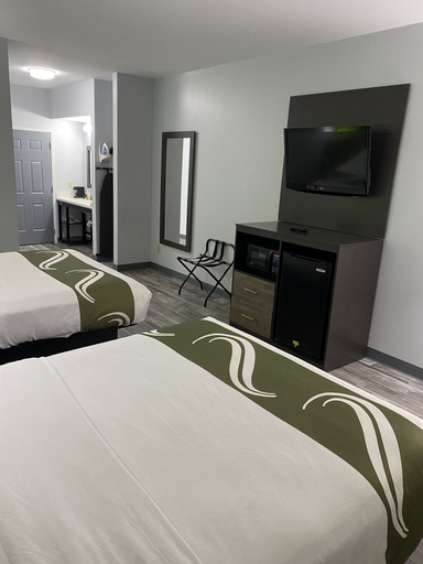 Bedroom 3, Quality Inn Greeneville - Tusculum, Greene