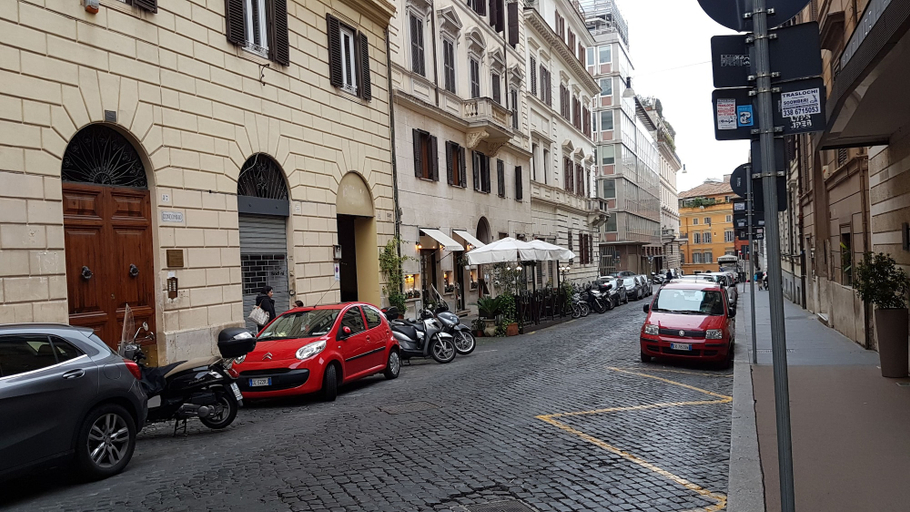 Others 5, Soggiorno Comfort, Roma