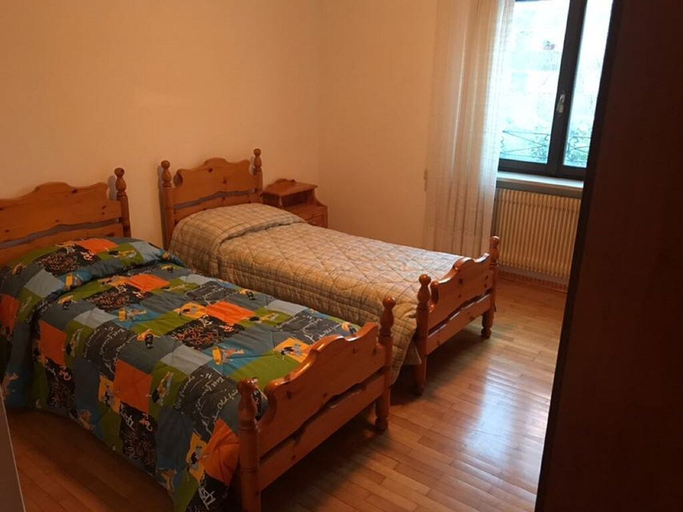 Room 3, Paganella Mirko' s House, Trento