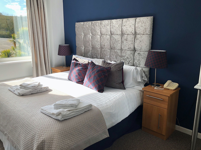 Bedroom 2, Fingle Glen Hotel, Devon
