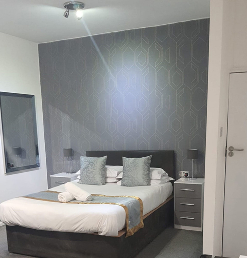 Bedroom 3, Hotel 33, Blackpool