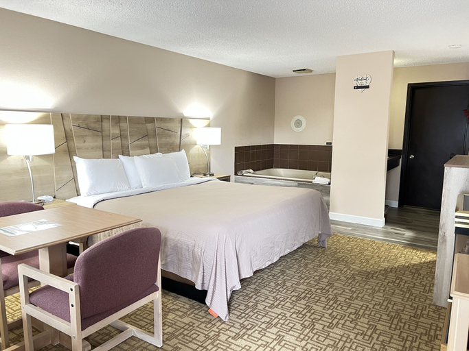 Bedroom 2, Viking Arms Inn, Mason