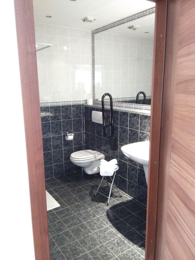 Bathroom 4, Hotel Cavalieri Pinerolo, Torino