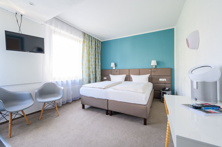 Bedroom 4, Hotel Kaspar, Rhein-Sieg-Kreis