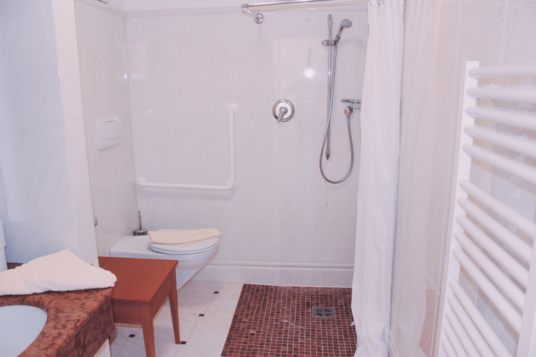 Bathroom 3, Hotel Tannerhof, Bolzano