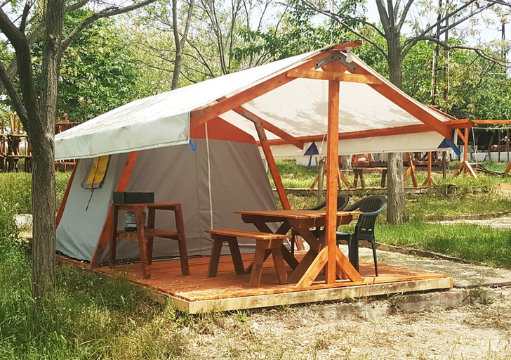 Room 5, Dama Kamp Alani, Enez