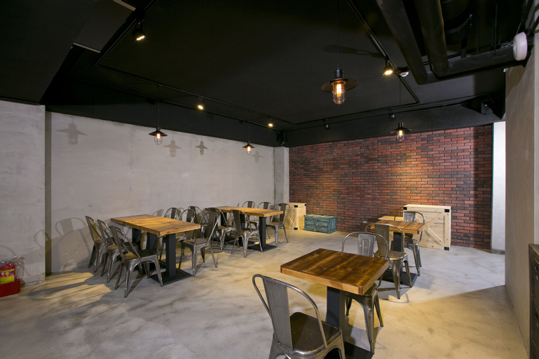 Food & Drinks 4, York Design Hotel, Taipei City