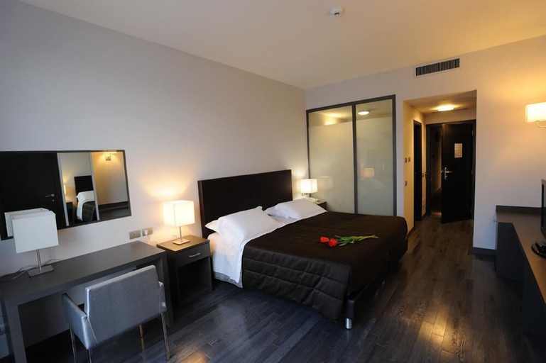 Bedroom 3, Park Hotel Sporting, Teramo
